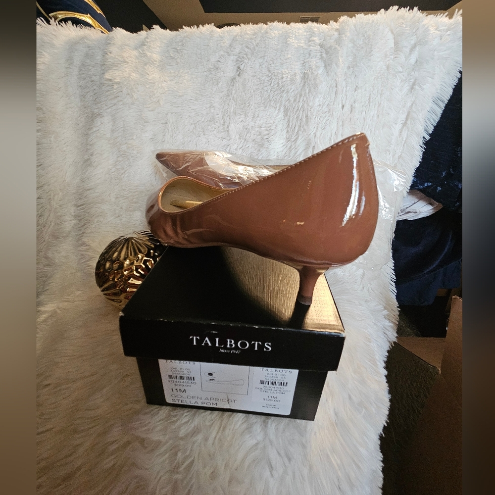 Talbots Women's Tan Heels